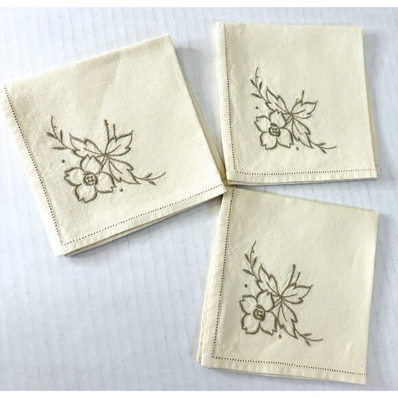 Handmade Other - VTG 1940s Embroidered Linen Cloth Napkins (3) Handmade Floral Ivory Granny Core
